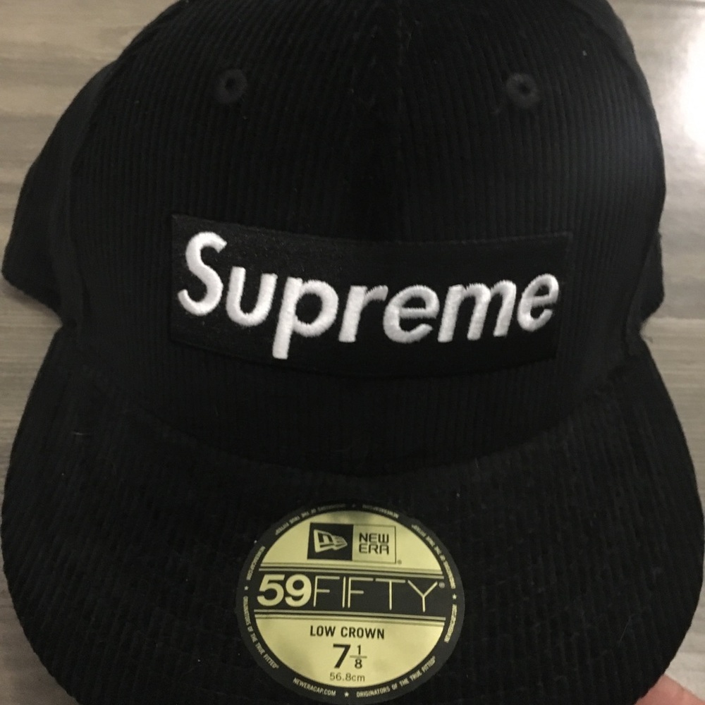 Supreme bogo fitted cap